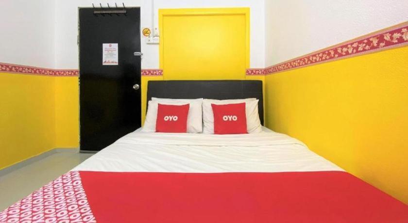 פנתאי צנאנג Oyo 90176 D'Cruz Sunrise Villa מראה חיצוני תמונה